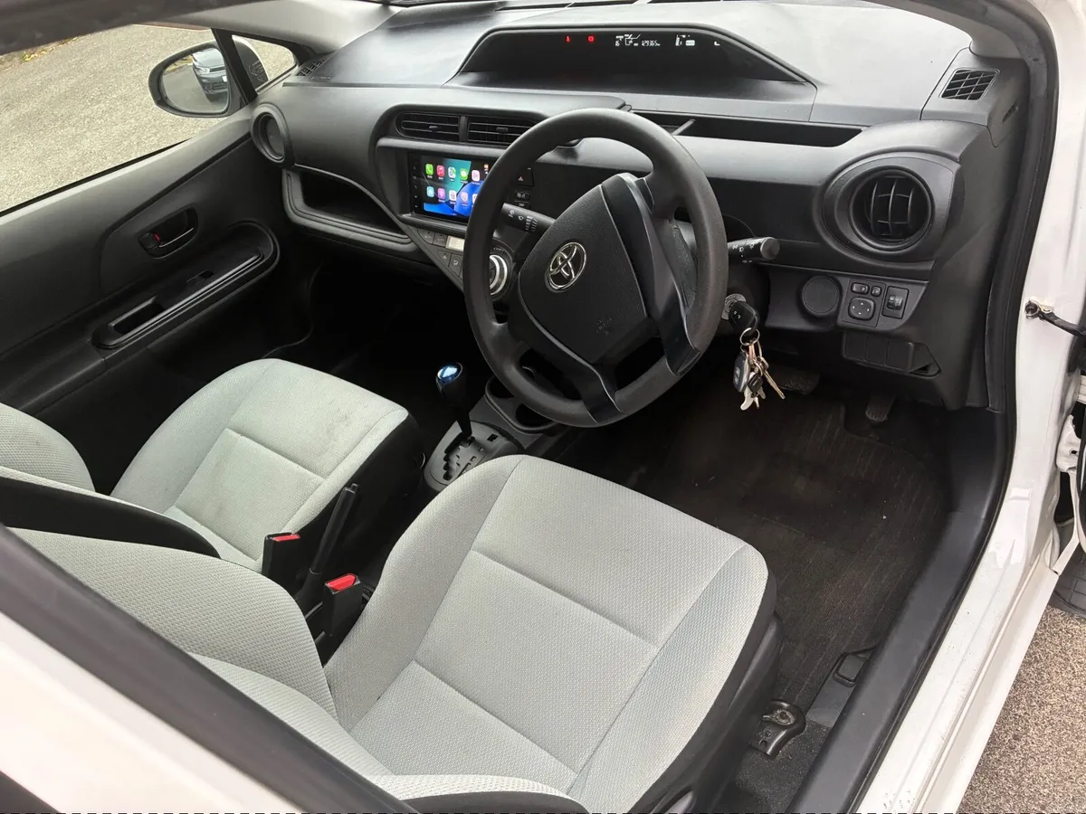 Toyota Aqua 161 Petrol Hybrid Automatic - Image 4