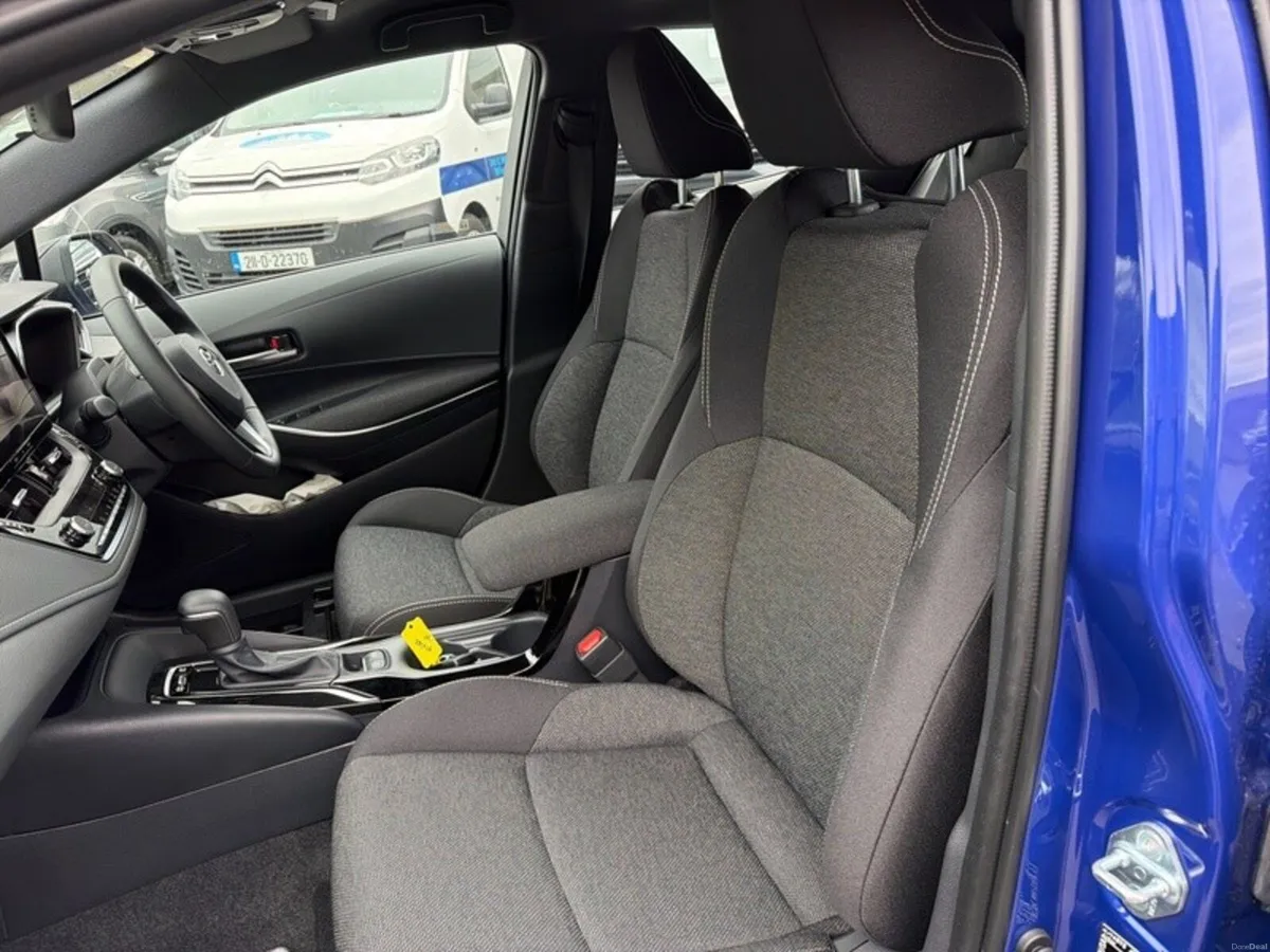 Toyota Corolla HYBRID LUNA HATCHBACK // REAR CAMER - Image 6