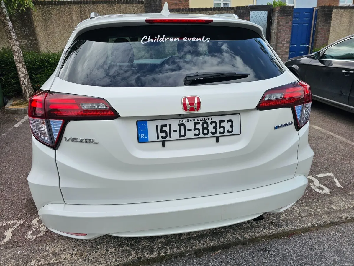 Honda Vezel 2015 - Image 2