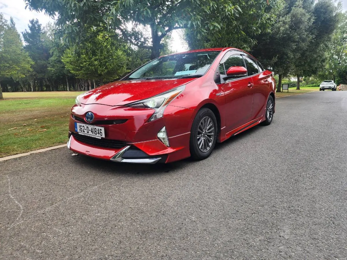 TOYOTA PRIUS SPORTS MODEL 2016 - Image 3