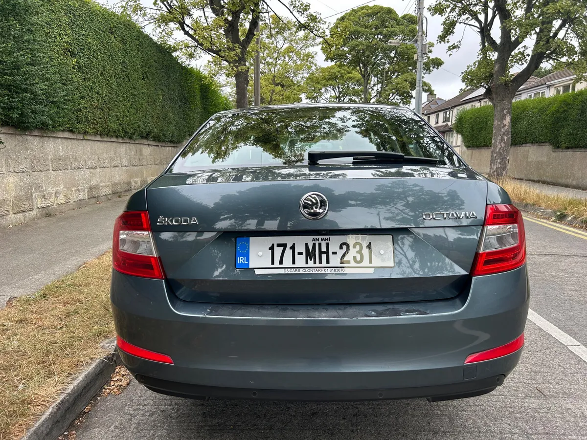 2017 SKODA OCTAVIA STYLE 2.0 TDI SERVICE HISTORY - Image 6