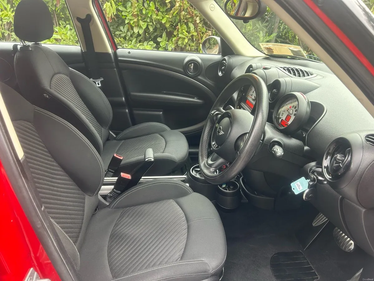 Car - Image 5