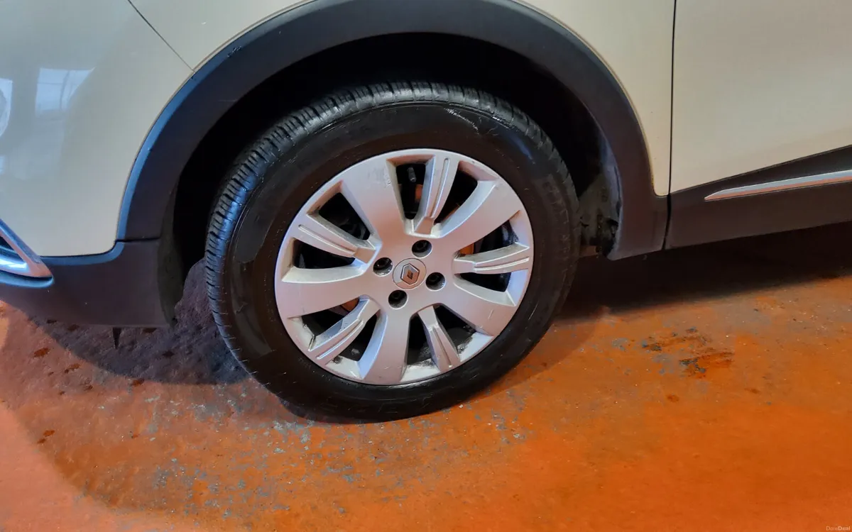 Renault Captur 2016 - Image 4