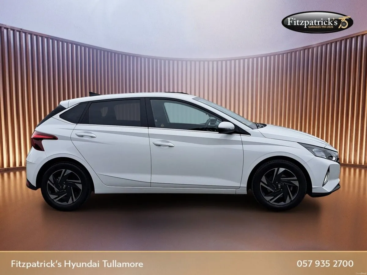 Hyundai i20 Deluxe Plus Automatic 1.0 Petrol. - Image 2