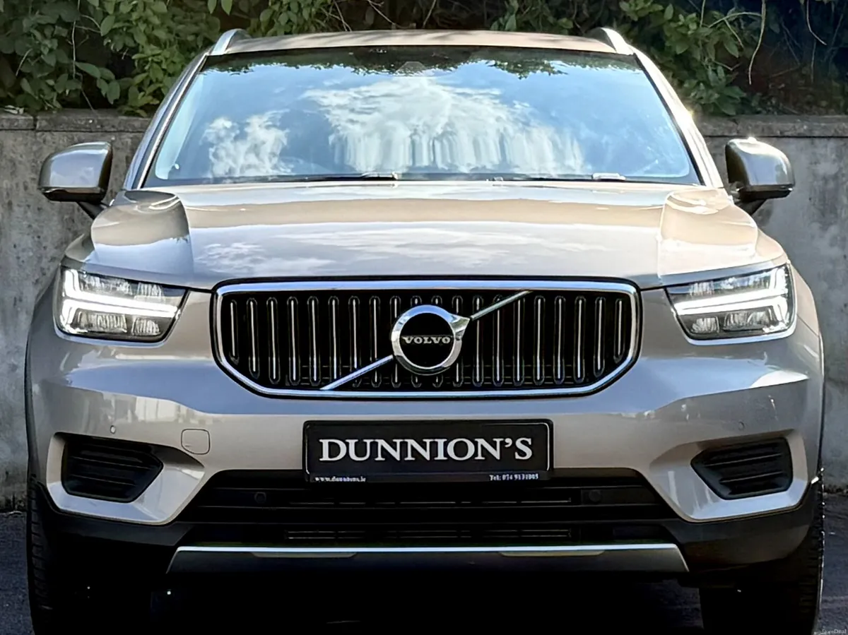 Volvo XC40 2022 1.5 INSCRIPTION RECHARGE - Image 3