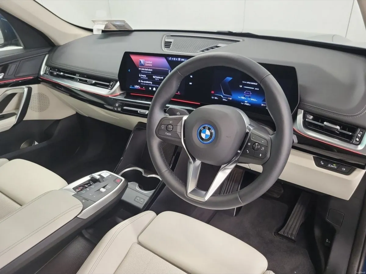 BMW iX1 eDrive20 xLine - Image 6