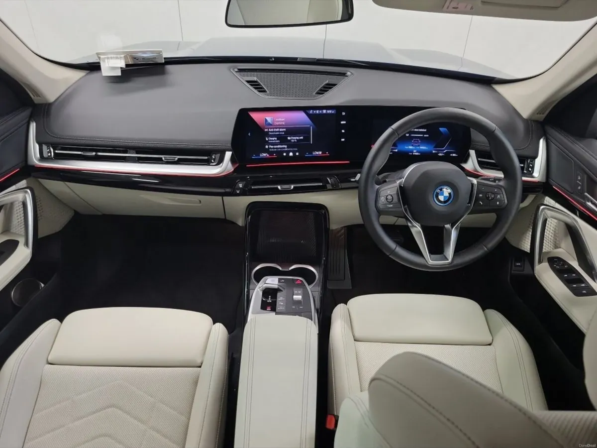 BMW iX1 eDrive20 xLine - Image 4