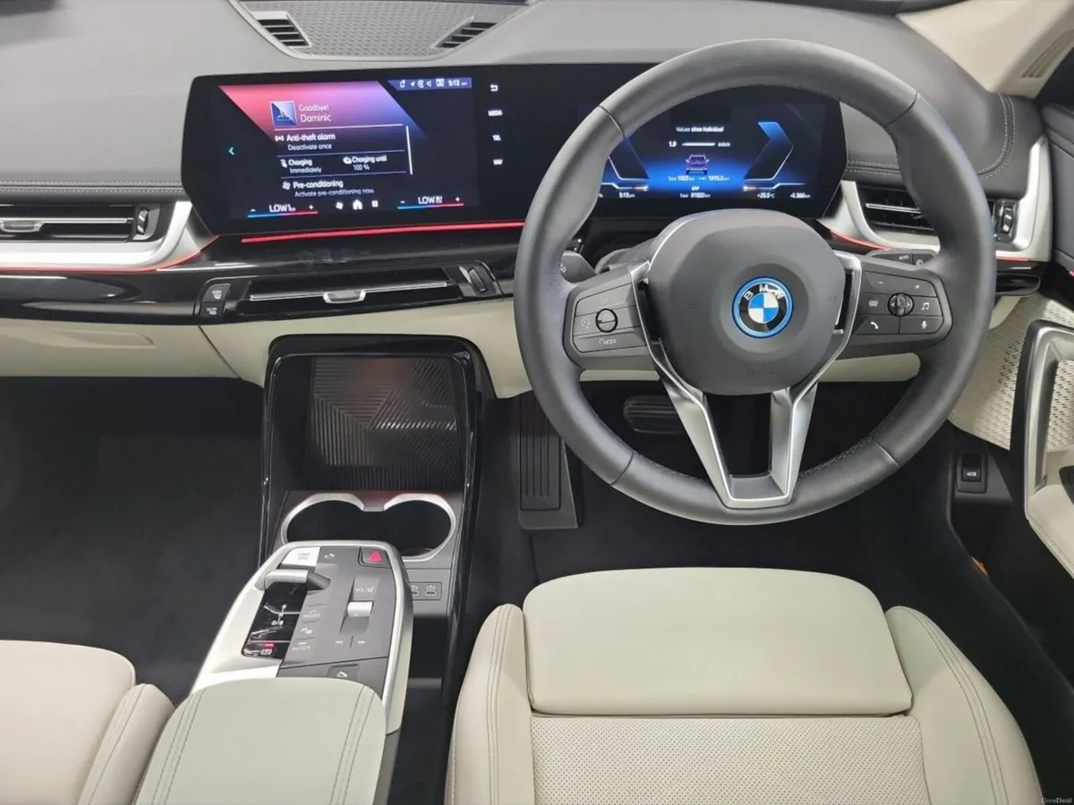 BMW iX1 eDrive20 xLine - Image 5