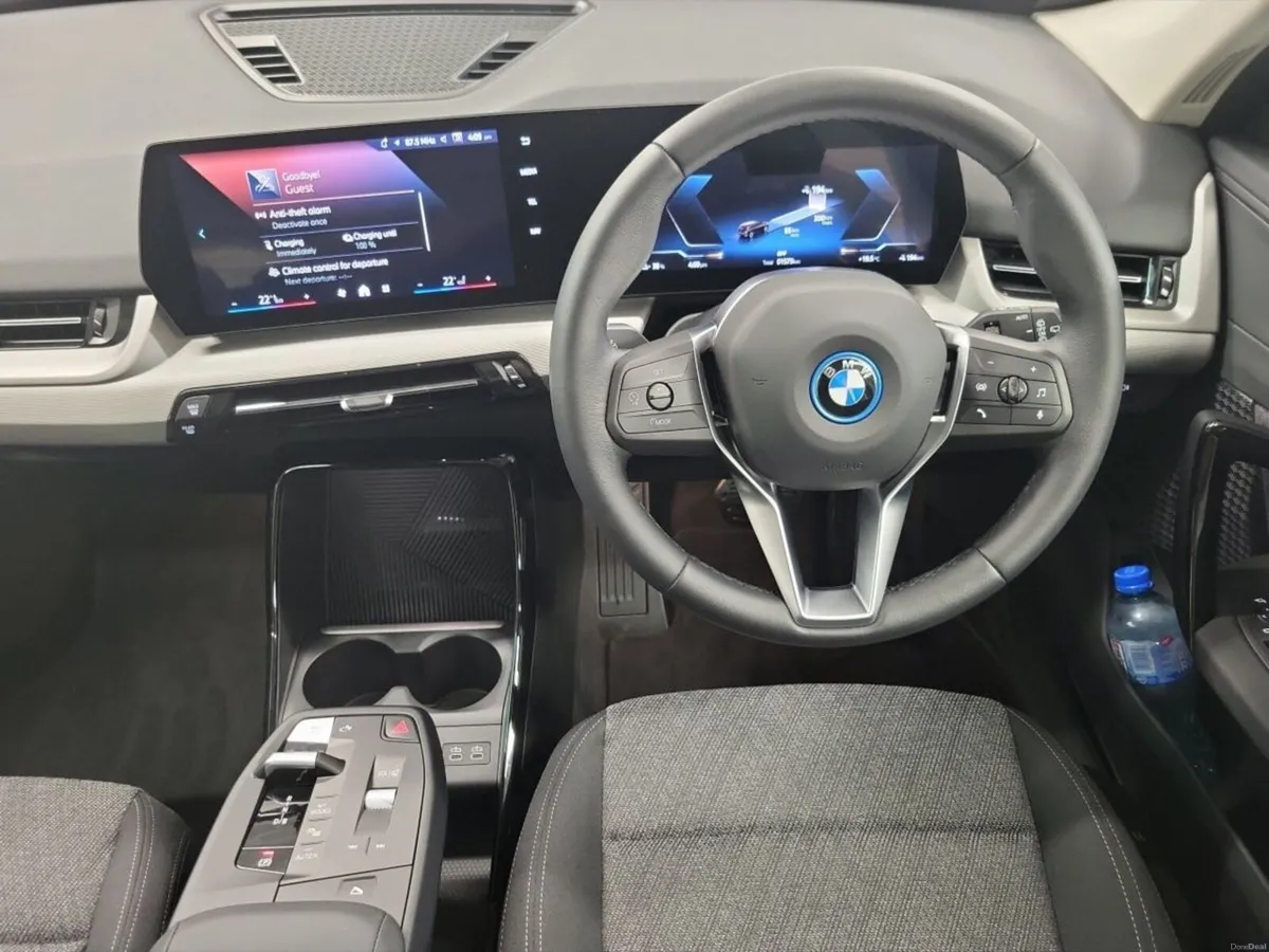 BMW iX1 eDrive20 Sport - Image 5