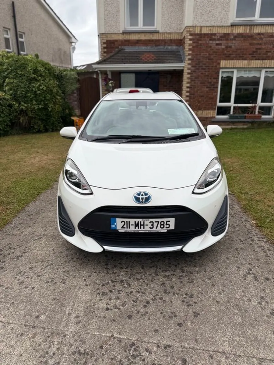 2021 Toyota Aqua Hybrid 1.5L Automatic 2 Year NCT - Image 3