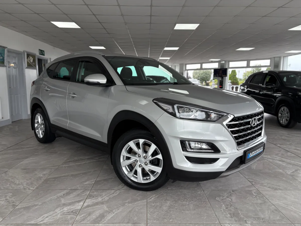 2019 Hyundai Tucson SE NAV 1.6L Diesel - Image 3