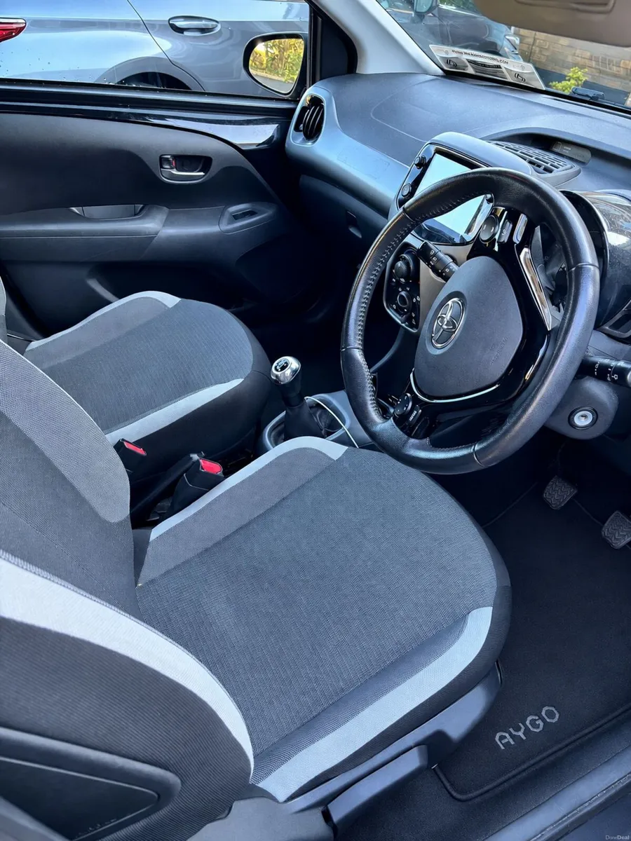 Toyota Aygo 2021 1.0 VVT-I X-PLAY 71BHP 5DR - Image 6
