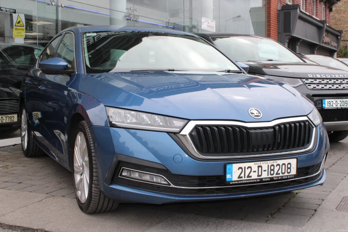 2.0L OCTAVIA STYLE - 5DR HATCHBACK - SERV HISTORY - Image 1