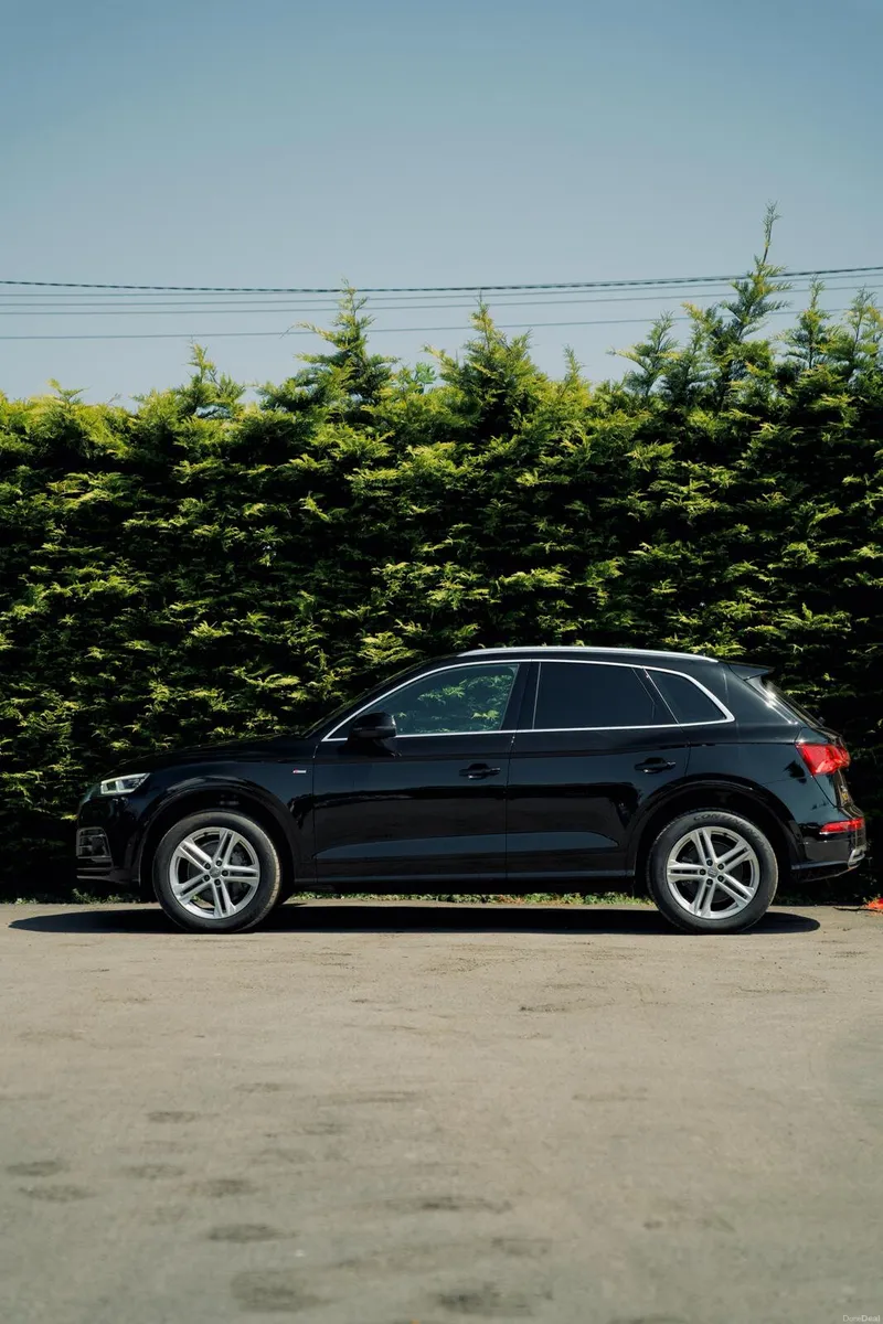 Audi Q5 2.0 TDI S-Line Quattro 2020 - Image 2