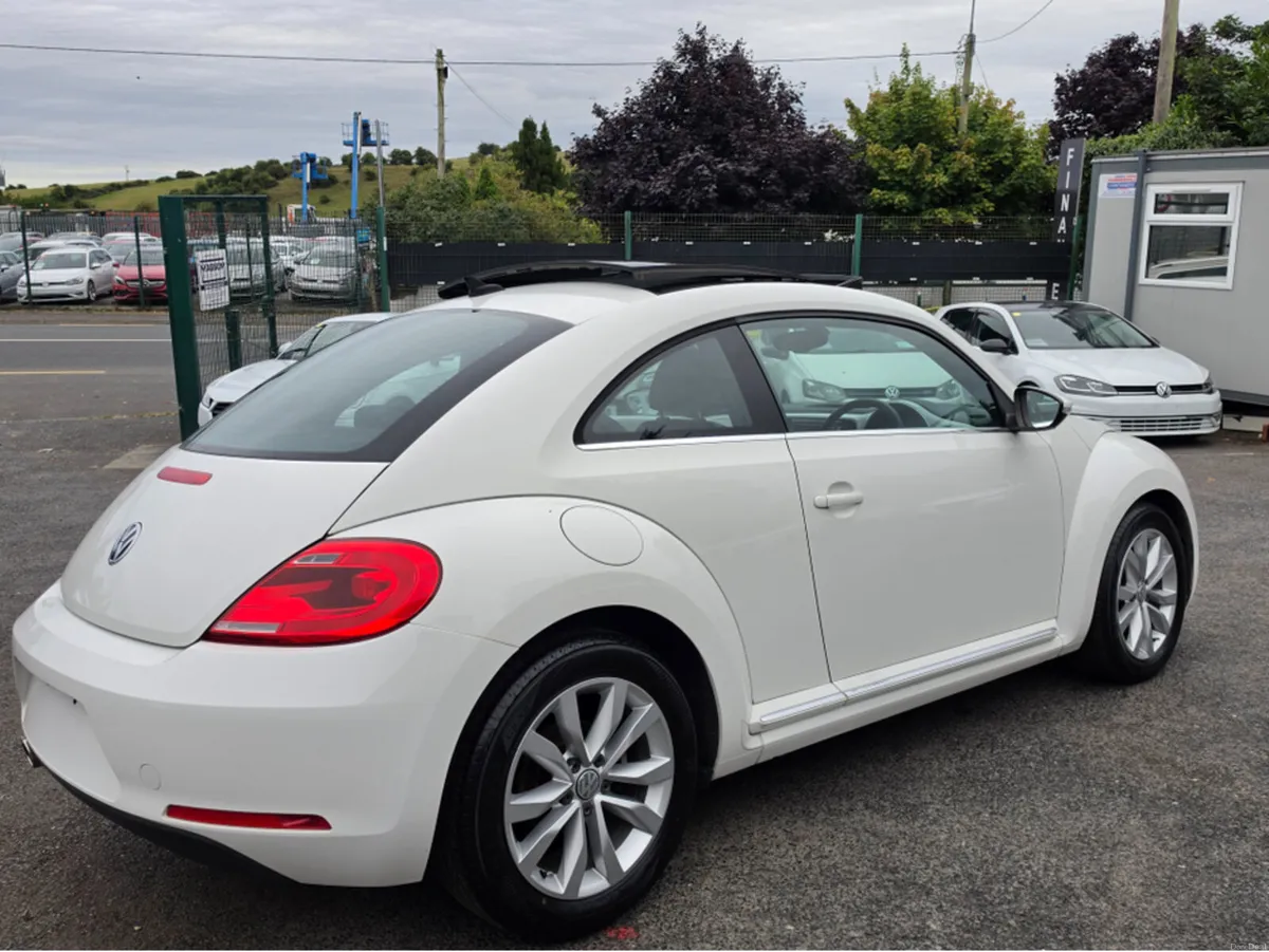 Volkswagen Beetle 1.2  AUTOMATIC - FENDER EDITION - Image 5