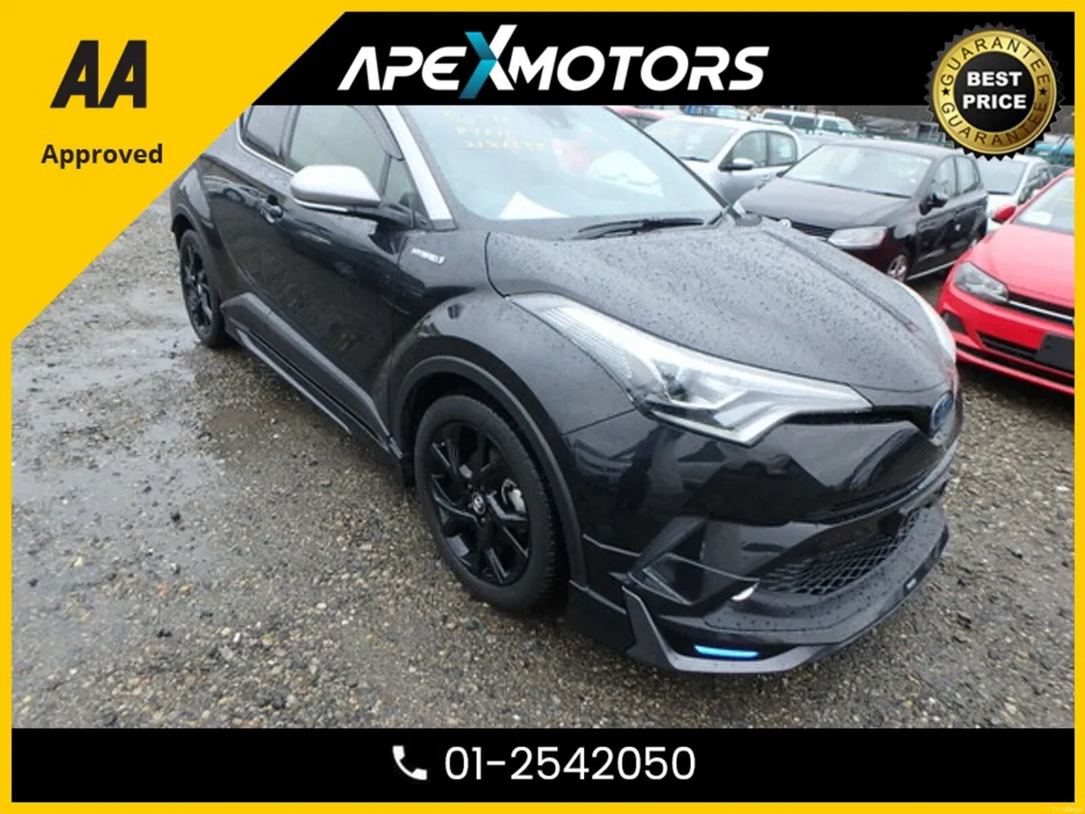Toyota C-HR TOP-SPEC 1.8 HYBRID ( G - MODE NERO ) - Image 1