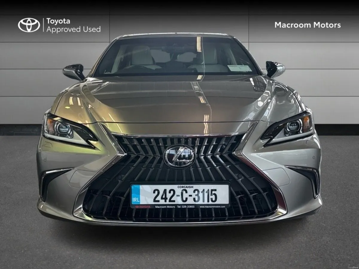 Lexus ES DYNAMICS 4DR AUTO - Image 5
