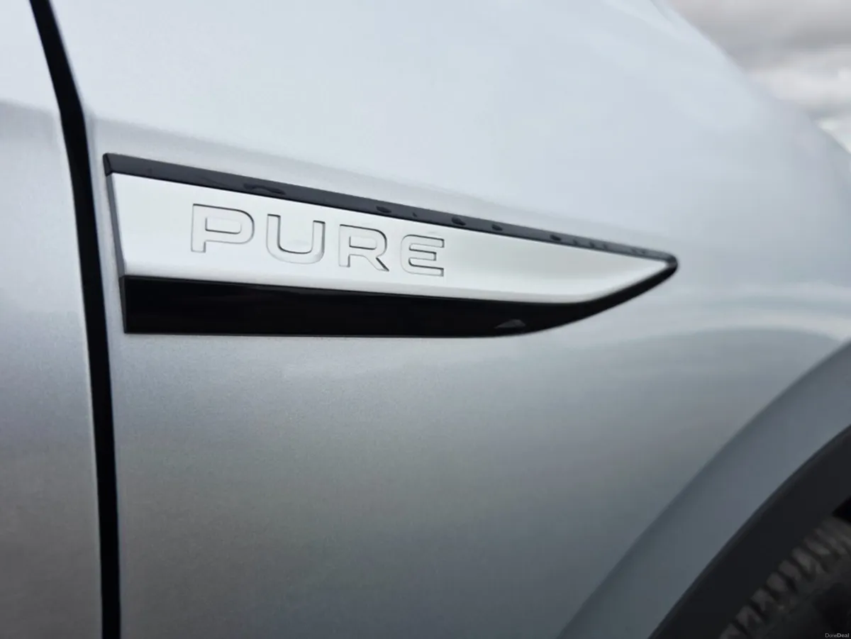 Volkswagen ID.4 PURE 109 K LIFE 52KWH 148HP 5DR - Image 6