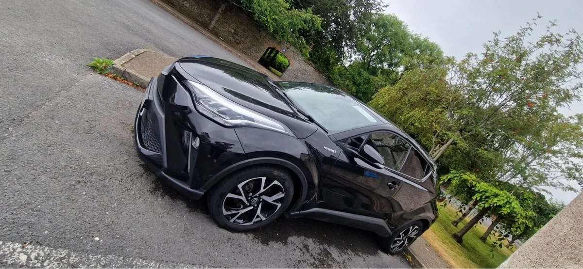 2022 Toyota C-HR Sportmono - Image 5