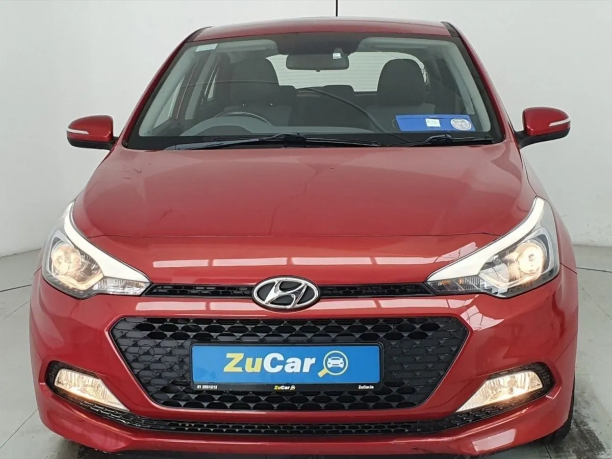 Hyundai i20 1.2 Deluxe - Image 2