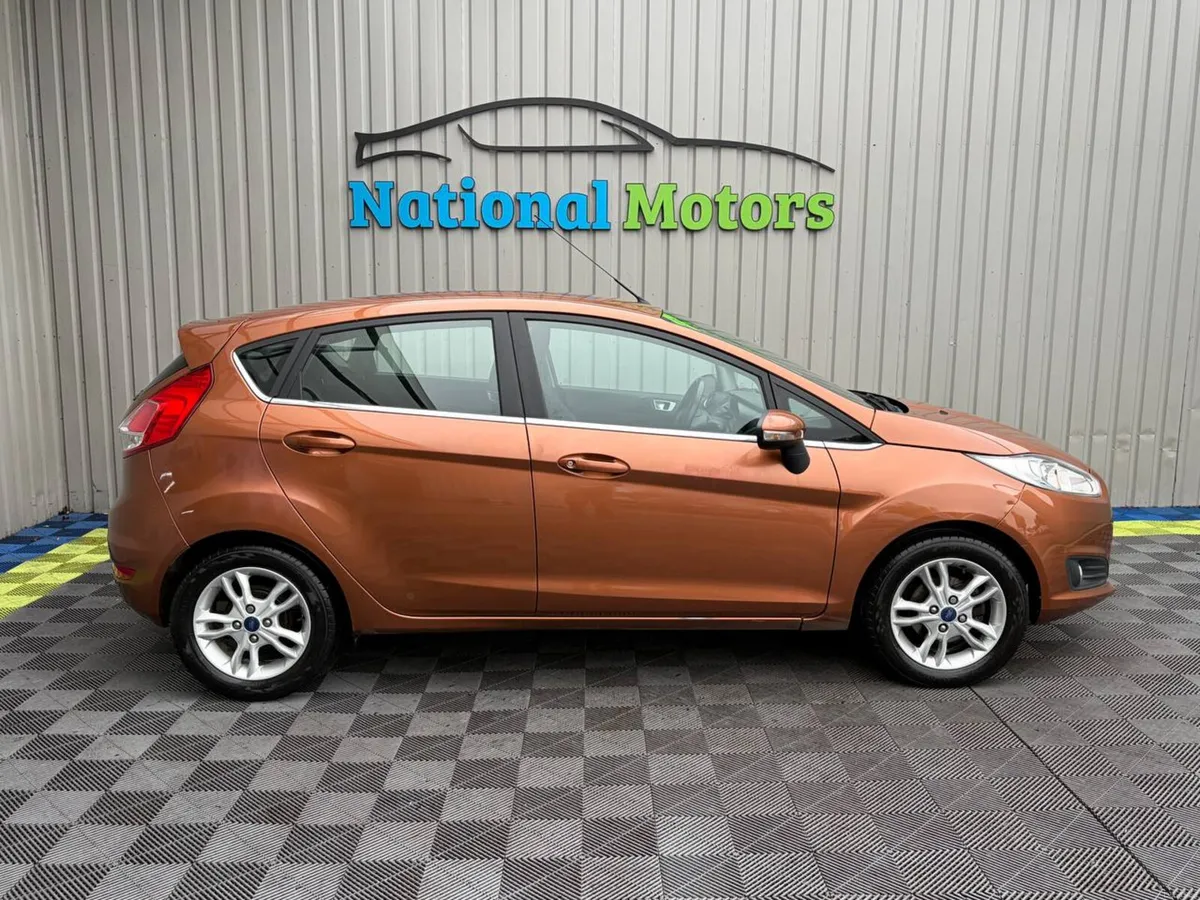 2015 Ford Fiesta Zetec 1.0 PETROL - Image 2