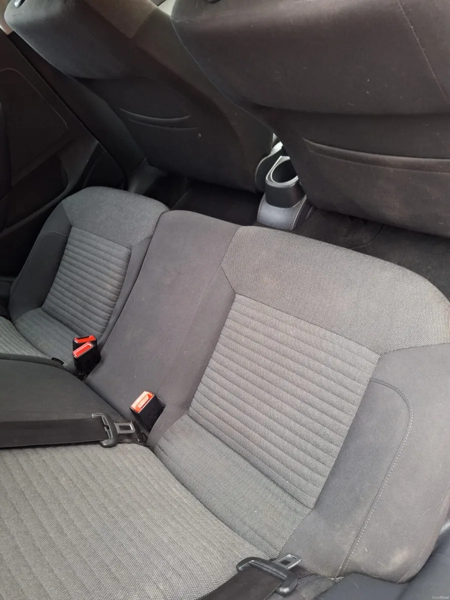 Volkswagen Polo 2012 - Image 3