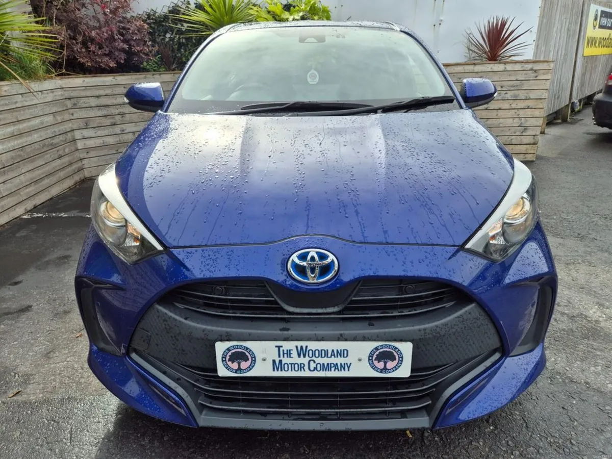 Toyota Yaris 1.5 HYBRID / X SPEC / TAX €160 - Image 4