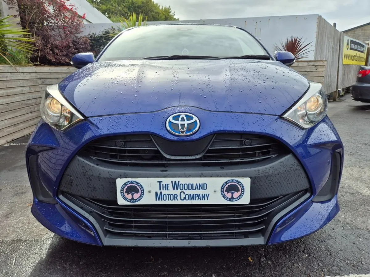 Toyota Yaris 1.5 HYBRID / X SPEC / TAX €160 - Image 3