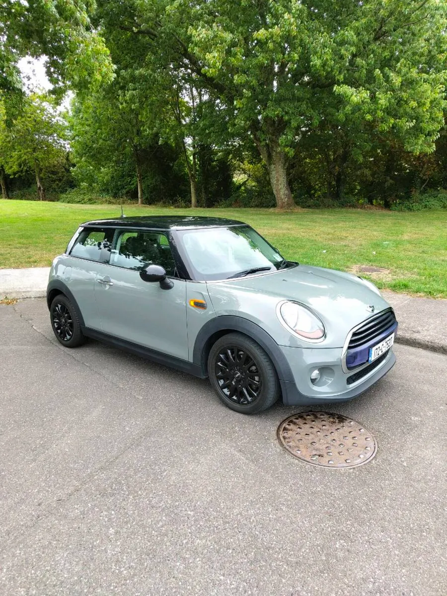 Mini Cooper Hatchback 1.5 D 2017 Only 119,263 kms - Image 1
