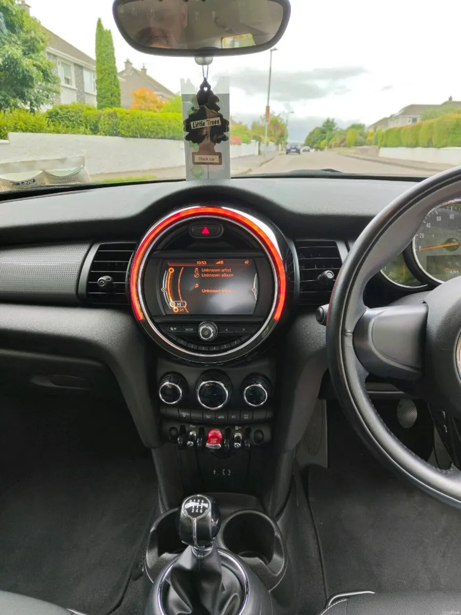 Mini Cooper Hatchback 1.5 D 2017 Only 119,263 kms - Image 6