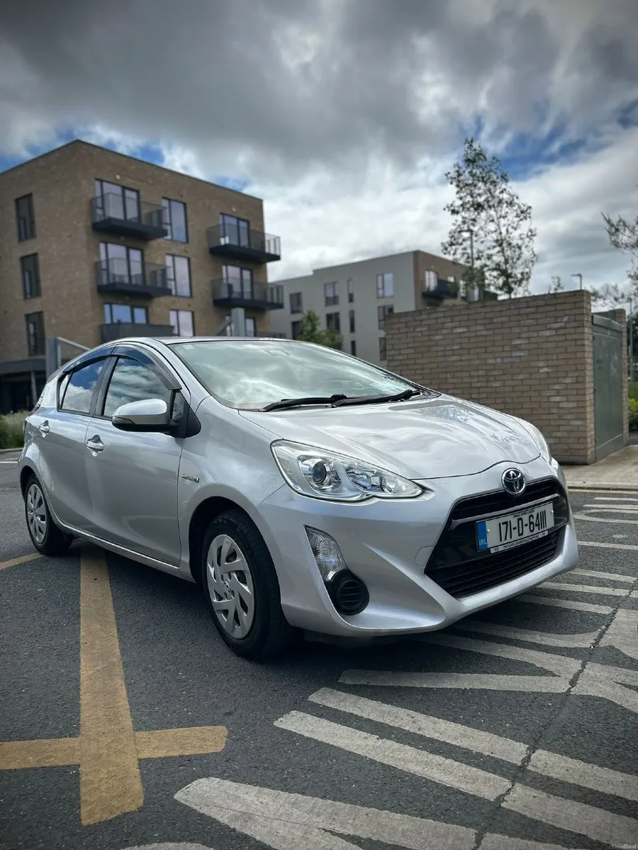 Toyota Aqua 2017 - Image 6