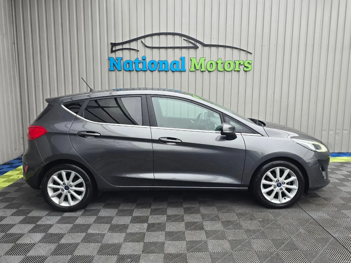2017 Ford Fiesta TITANIUM 1.0 PETROL - Image 2