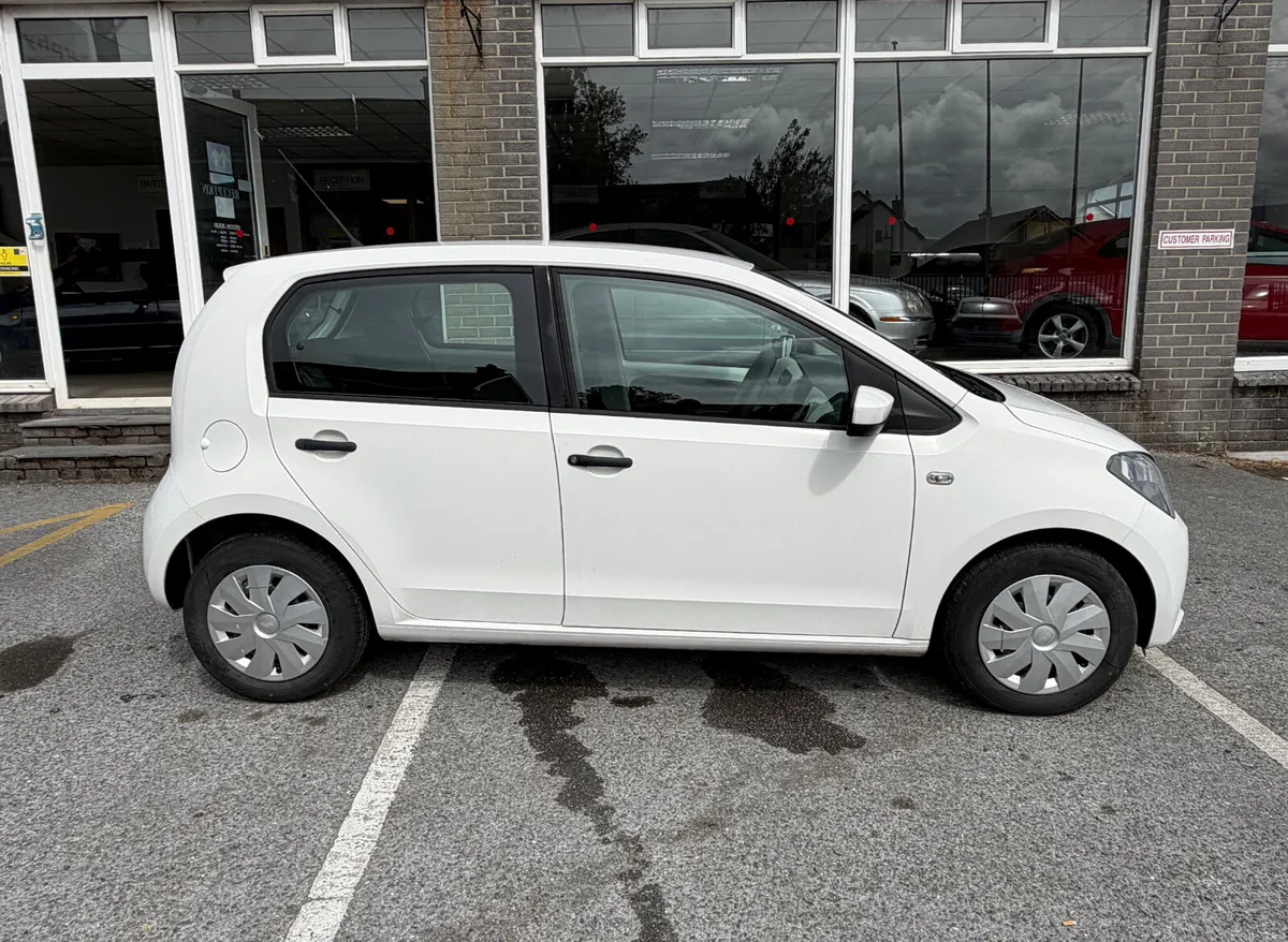 SEAT Mii 1.0 Petrol - Image 2