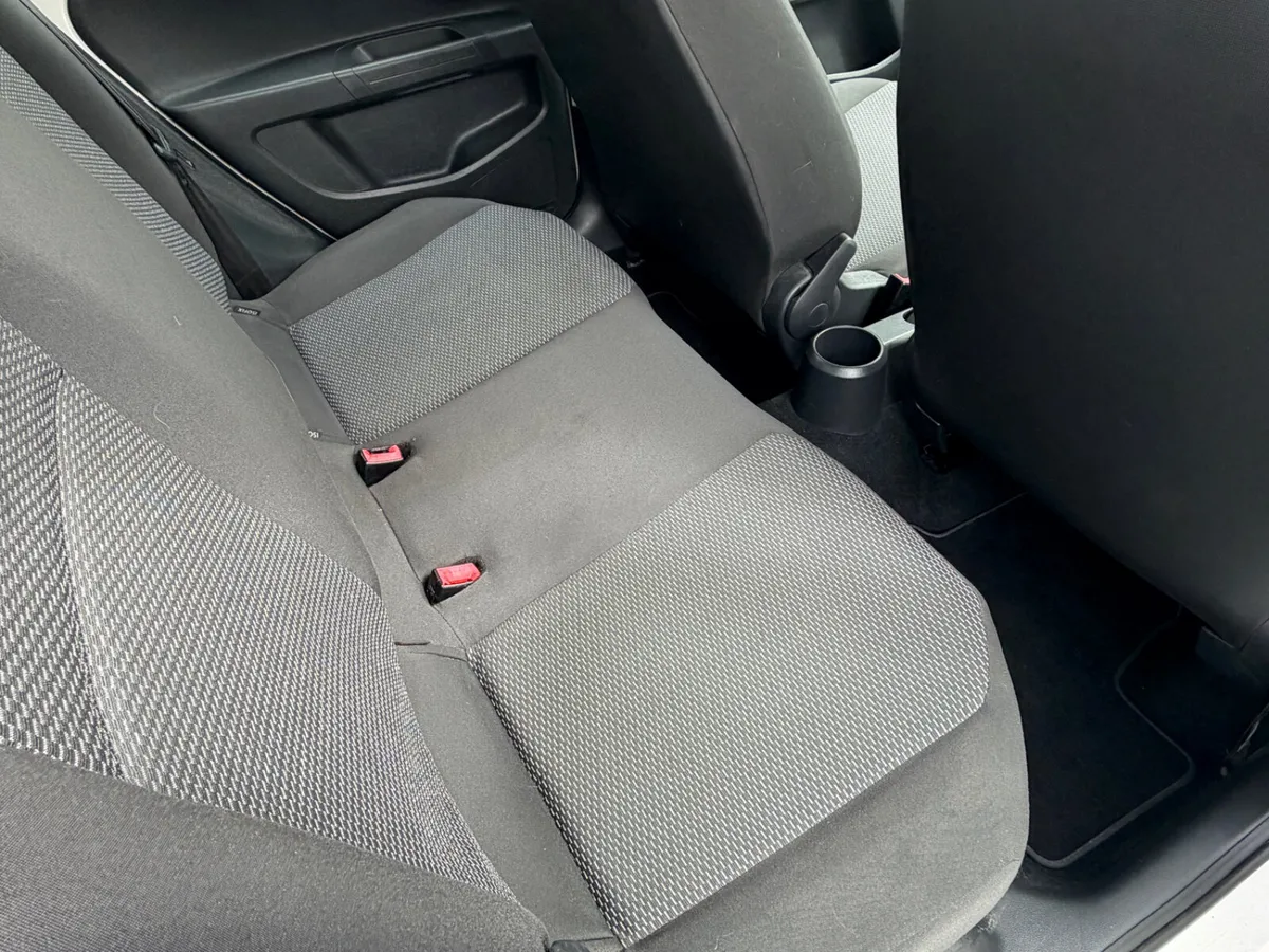 SEAT Mii 1.0 Petrol - Image 5