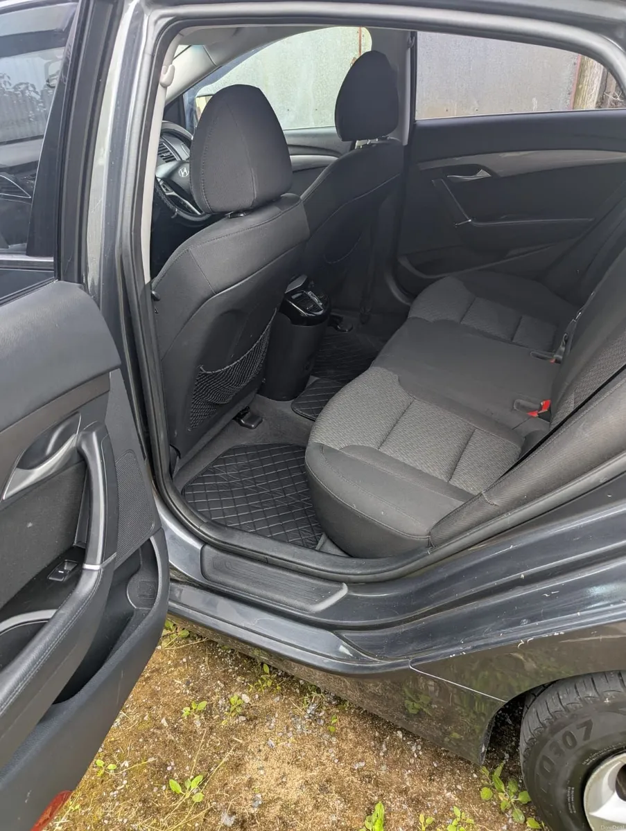 Hyundai i40 2012 - Image 6