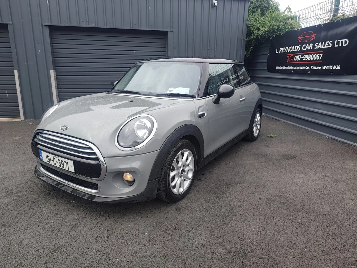 Mini Cooper Moonwalk grey 1.5 petrol 2019 - Image 1
