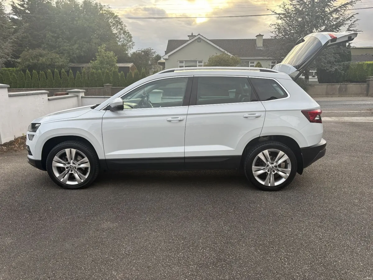 Skoda Karoq 2018 - Image 5