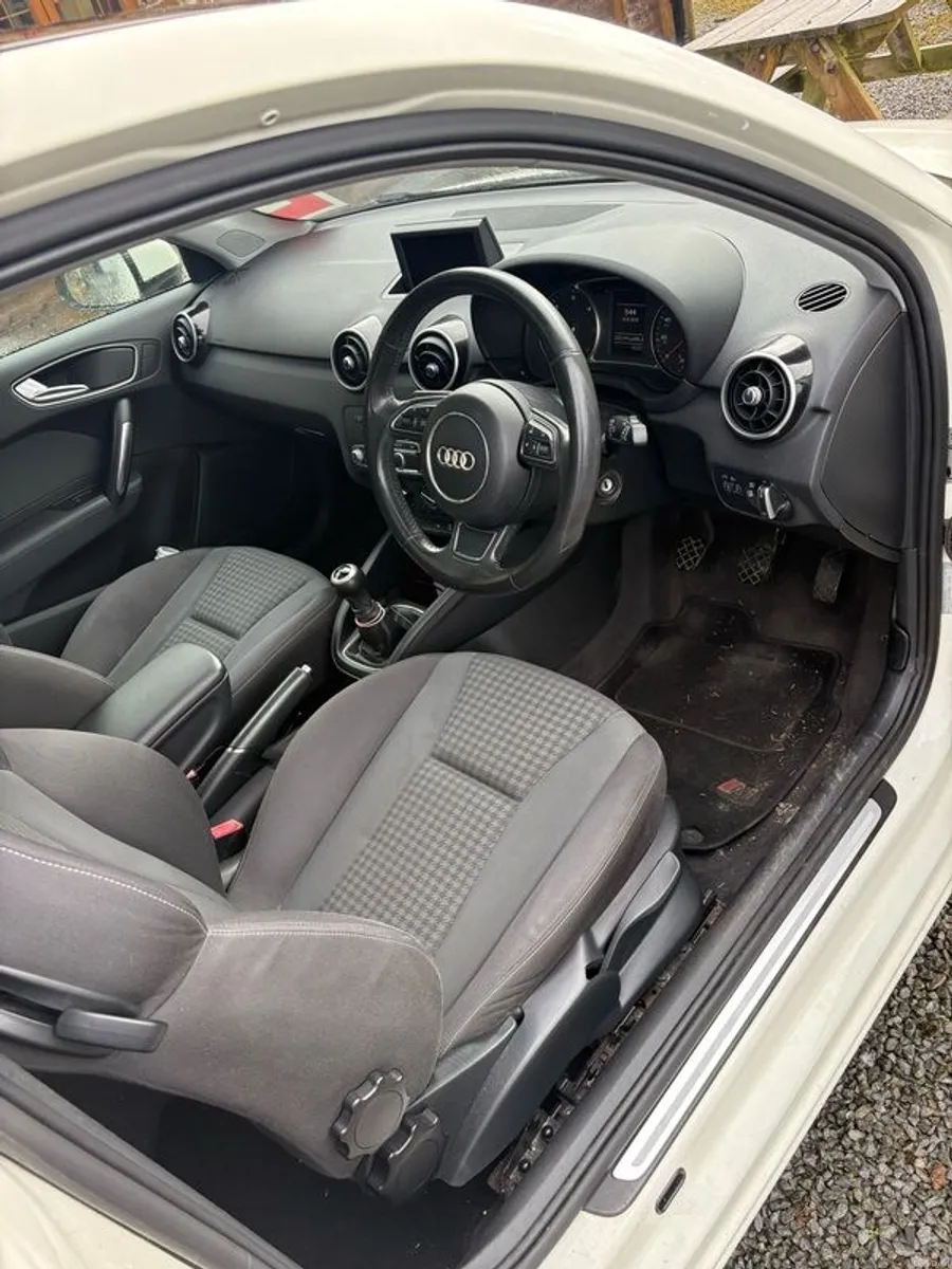 2011 Audi A1 - Image 6