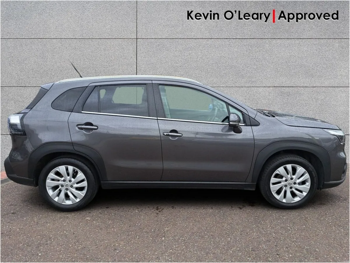 Suzuki S-CROSS 1.4 Hybrid Motion - Image 6