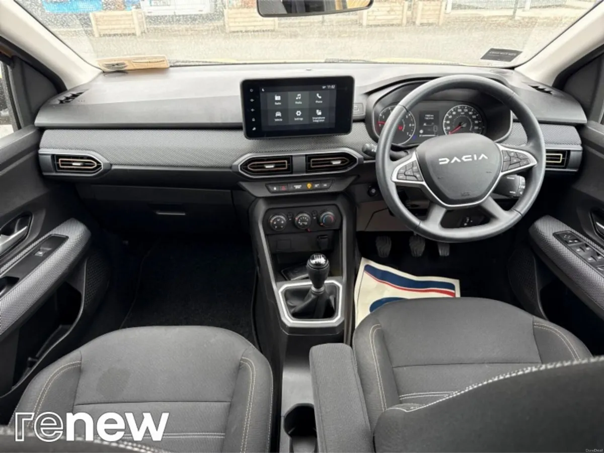 Dacia Sandero Stepway TCe 90 STEPWAY Expression - Image 2