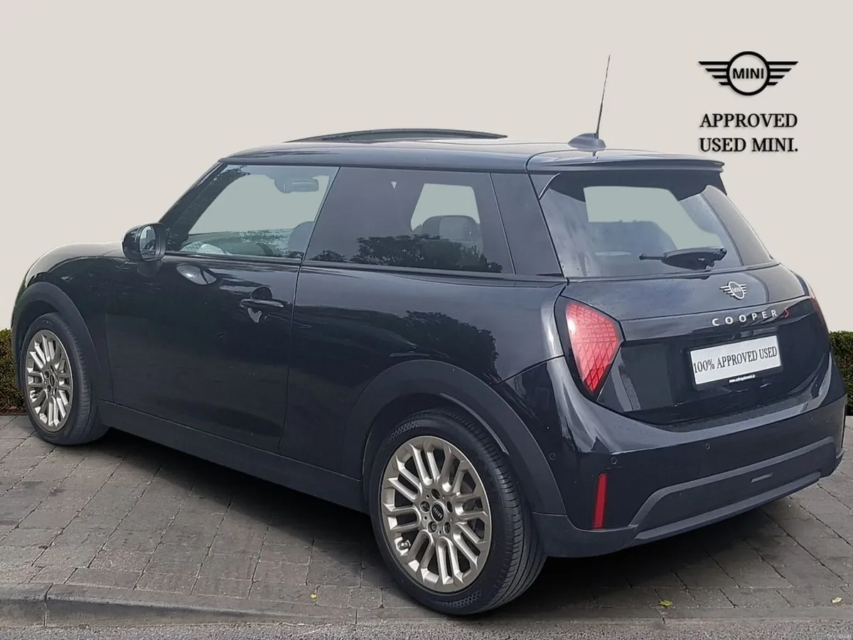 Mini Cooper Cooper S Exclusive - Image 2