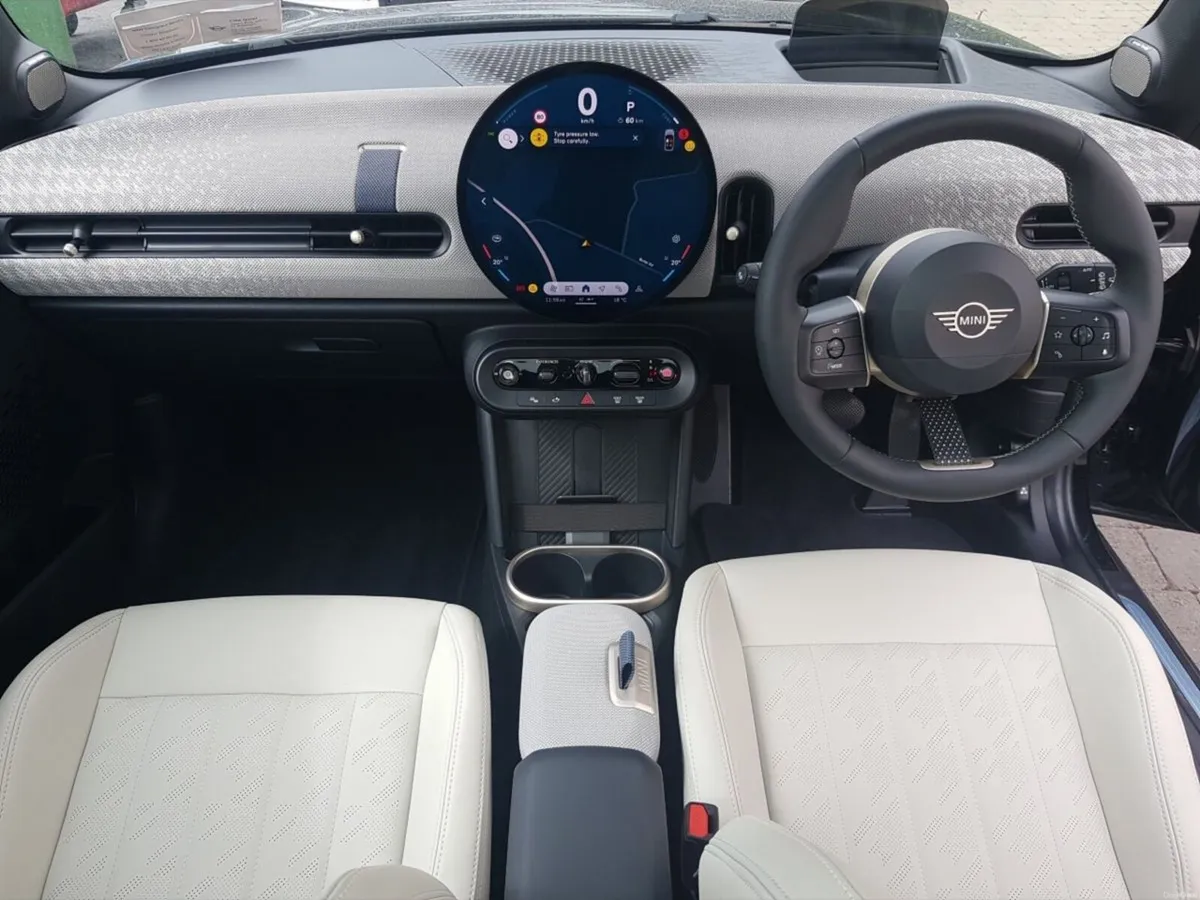Mini Cooper Cooper S Exclusive - Image 4