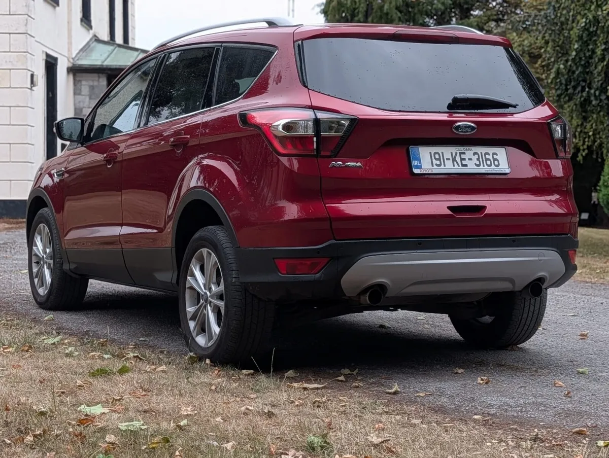 2019 FORD KUGA TITANIUM 1.5 TDCI 120PS 4DR MAN - Image 4