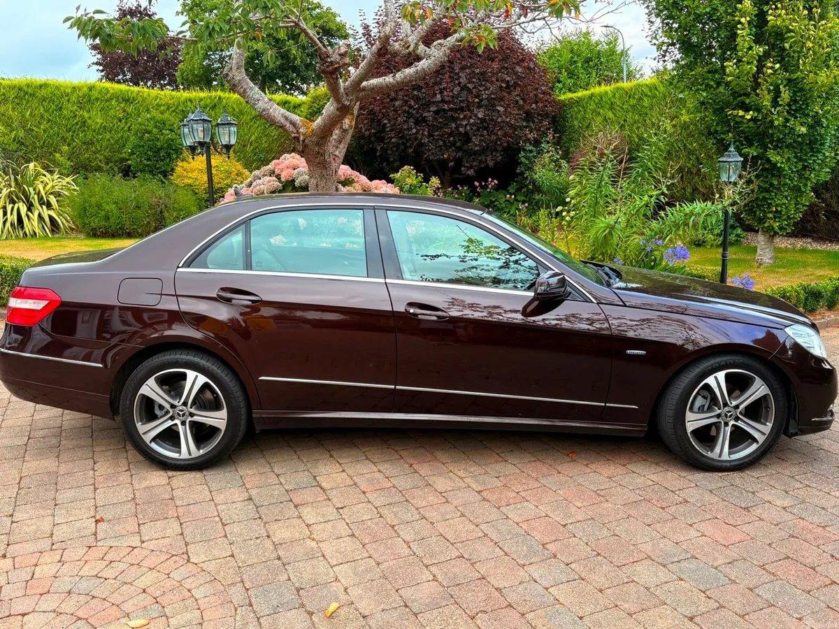 2012 Mercedes E Class - NCT 3/27 - Image 6