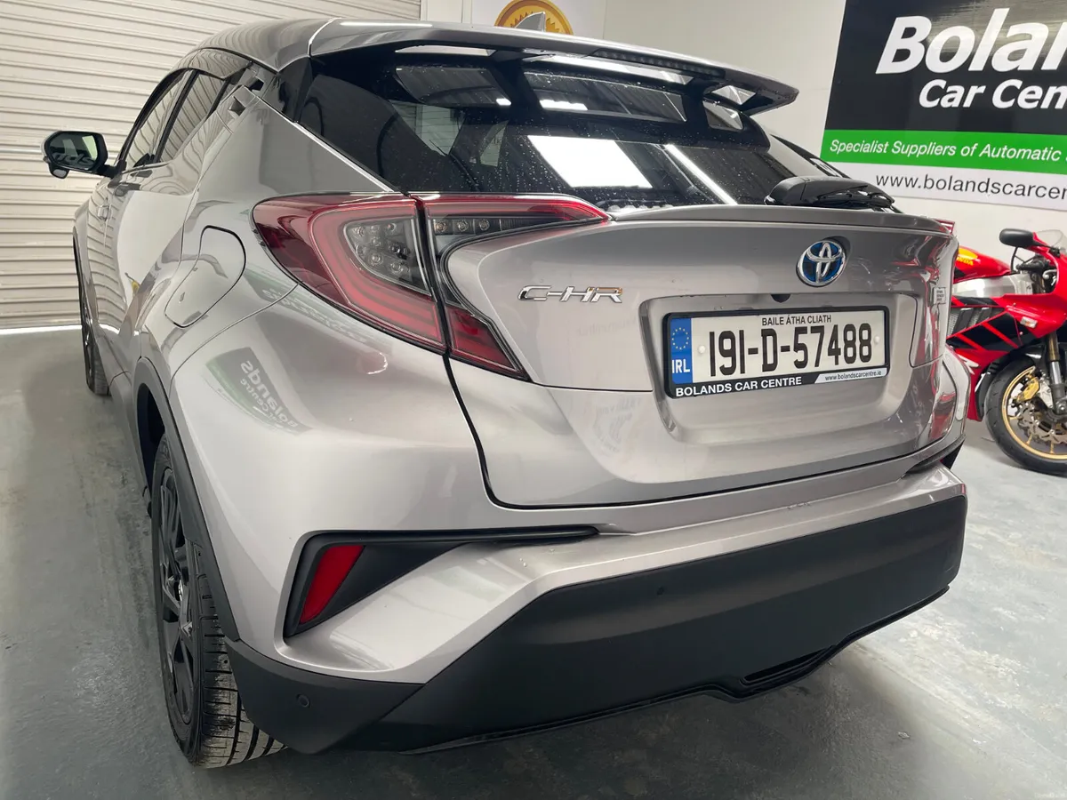 2019 Toyota C-HR Hybrid 1.8 Automatic(G.Nero Spec) - Image 5