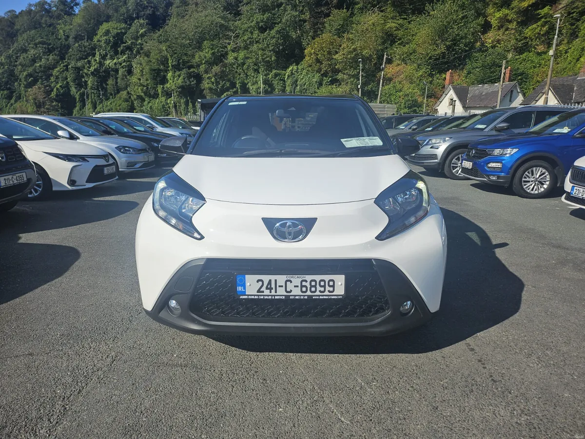 Toyota Aygo X 2024 1.0 Design Bitone White - Image 3