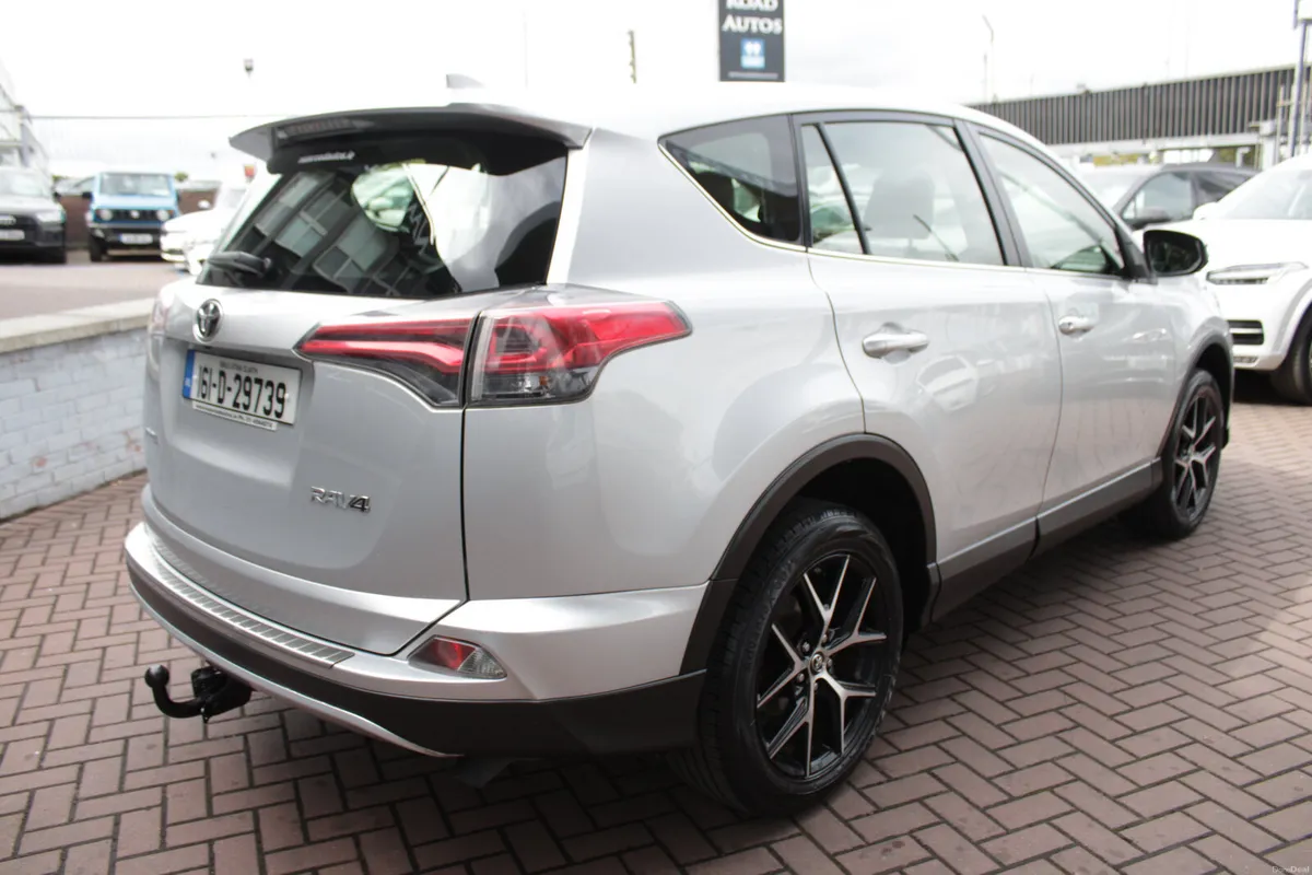 Toyota RAV4 2016 - Image 4