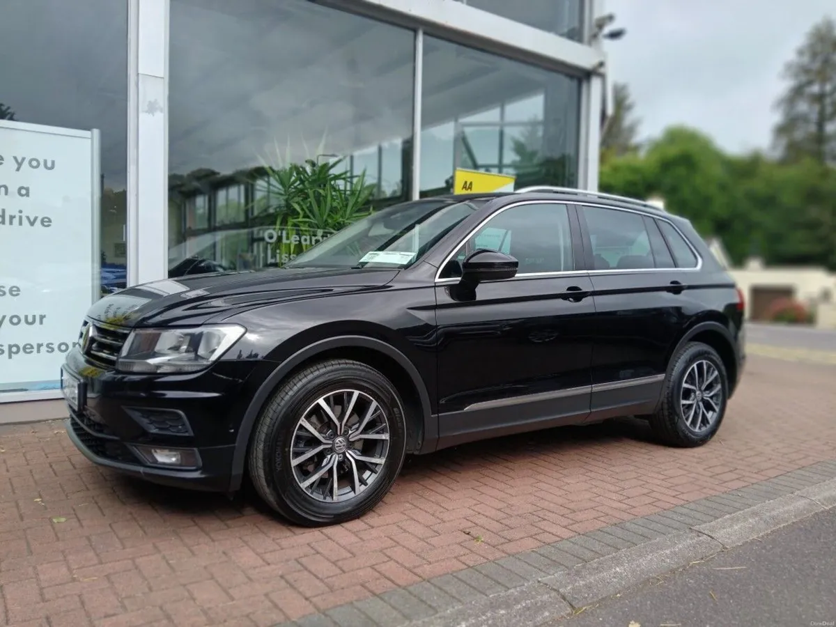 Volkswagen Tiguan 2.0 TDI 115HP Comfortline, Black - Image 2