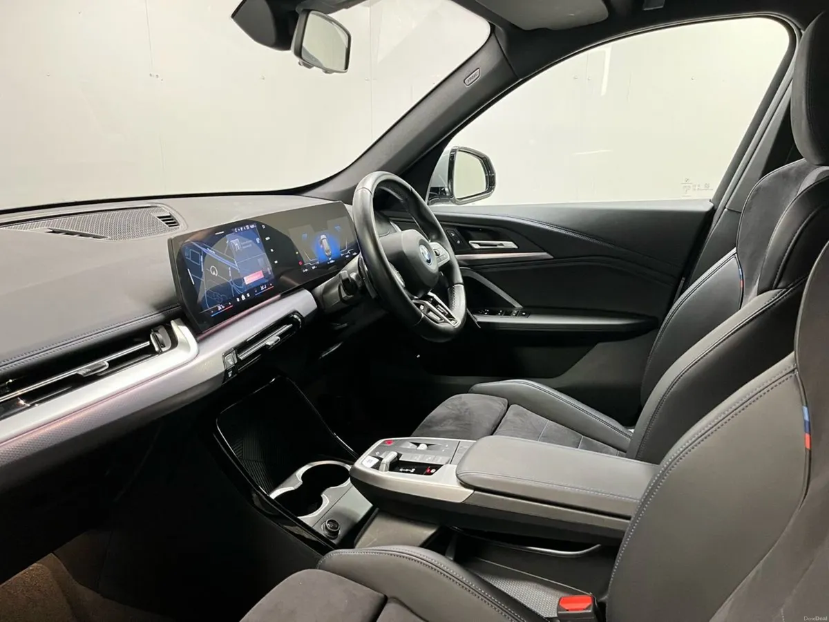 BMW iX1 M-Sport eDrive20 204BHP - Reversing Camera - Image 6