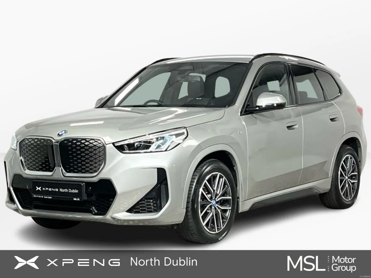 BMW iX1 M-Sport eDrive20 204BHP - Reversing Camera - Image 1